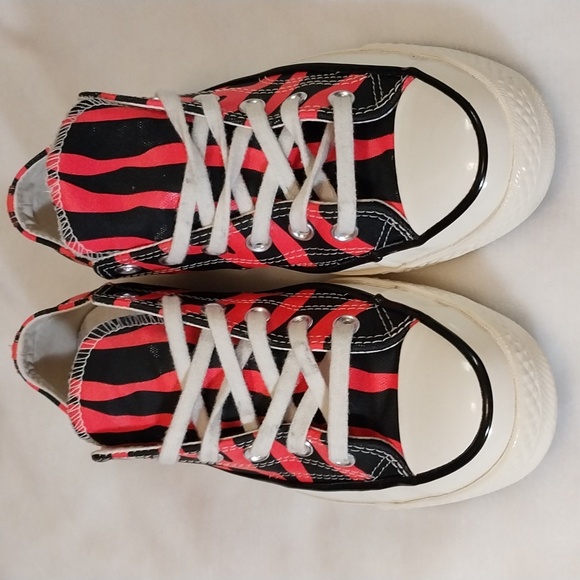 CONVERSE CHUCK TAYLOR 70 ALL STAR OX BLACK/ RACER PINK size 5.5 - Picture 3 of 13